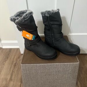 Sporto Black and Gray Winter Boots with Faux Fur and Waterproof Design